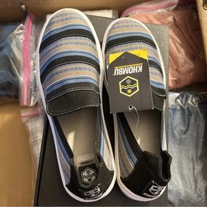 Ladies Khombu Iris Tennis Shoes size 7.5